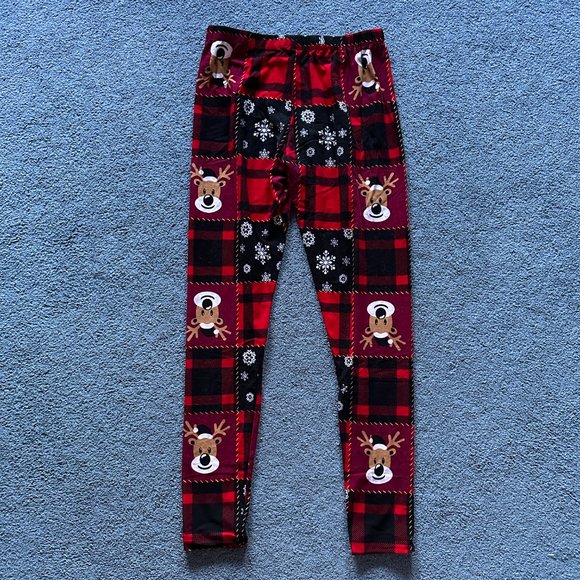 No Boundaries Women's Black & Red Reindeer Snowflake Pajama Pants Medium 7-9 - Picture 3 of 3